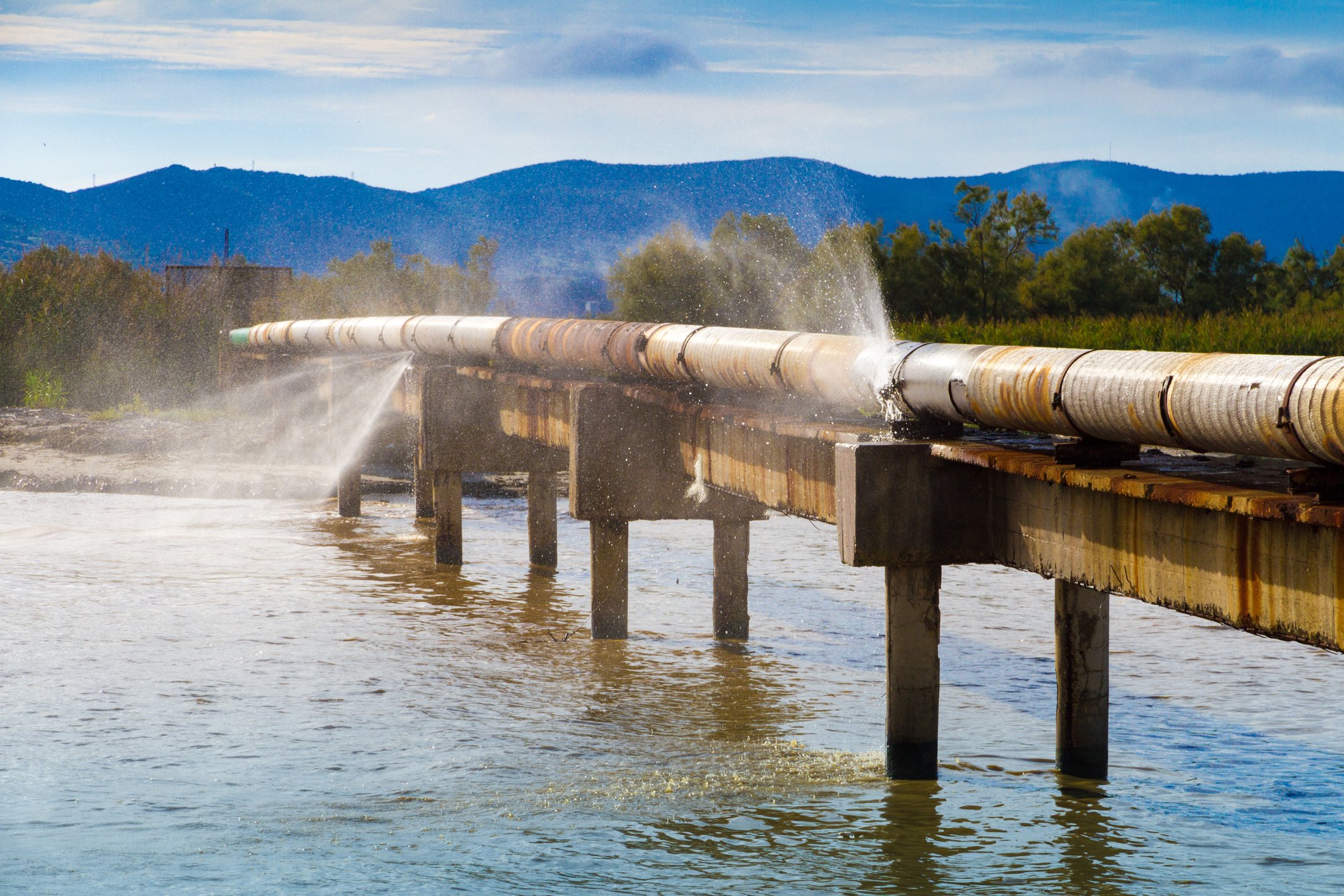 water or oil pipeline crossing river
